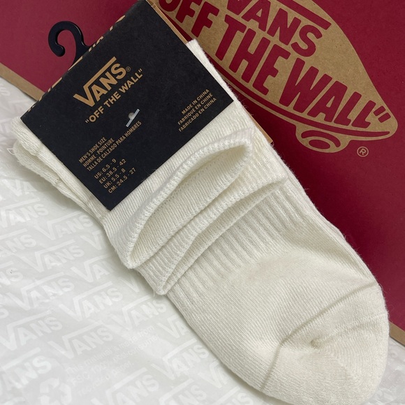 VANS. HALF CREW Socks 
HAUTEUR CHENLE CALCETIN DE MEDIA CAÑA
"OFF THE WALL"
1 pa - Picture 5 of 16